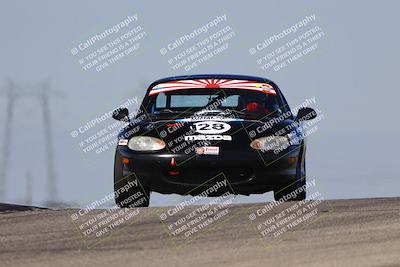 media/Oct-26-2025-CalClub SCCA (Sun) [[8ce1e69566]]/Group 5/Grapevine/